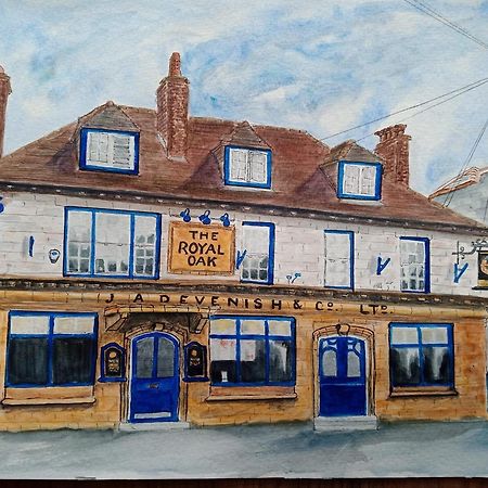 Отель The Royal Oak Уэймут Экстерьер фото